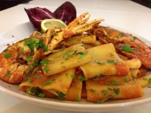 PACCHERI AL RAGU’ DEL PESCATORE-bollicinevip