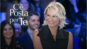 C’è posta per te: l’evergreen di Canale 5 non teme i silenzi