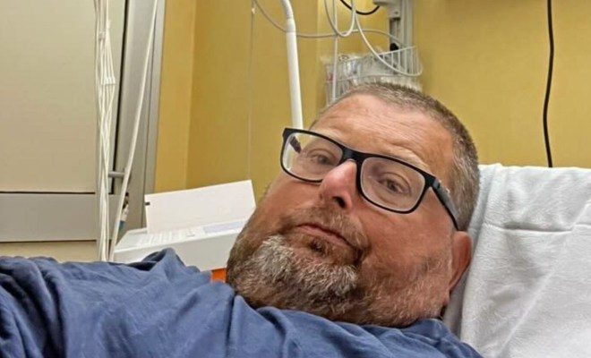 Mario Adinolfi in ospedale