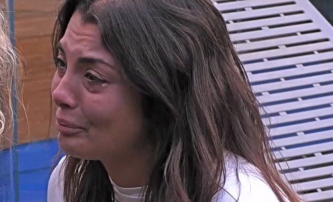Grazia Kendi in lacrime al GF
