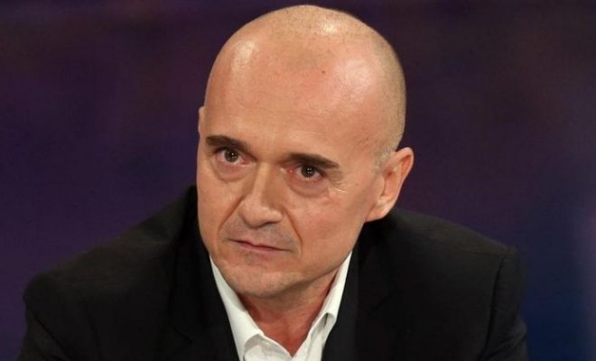 Alfonso Signorini lascia Mediaset PH Pinterest 2