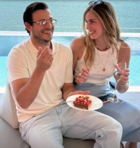 Fedez e Chiara: il compleanno sul lago nasconde una sorpresa