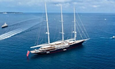 Jeff Bezos Yacht ph IG